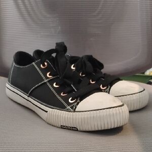 Skechers Black and White Sneakers